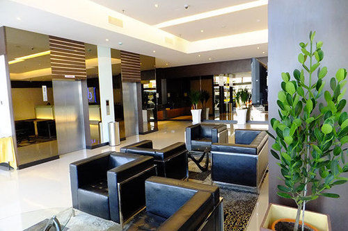 D Hotel Seri Iskandar Eksteriør bilde