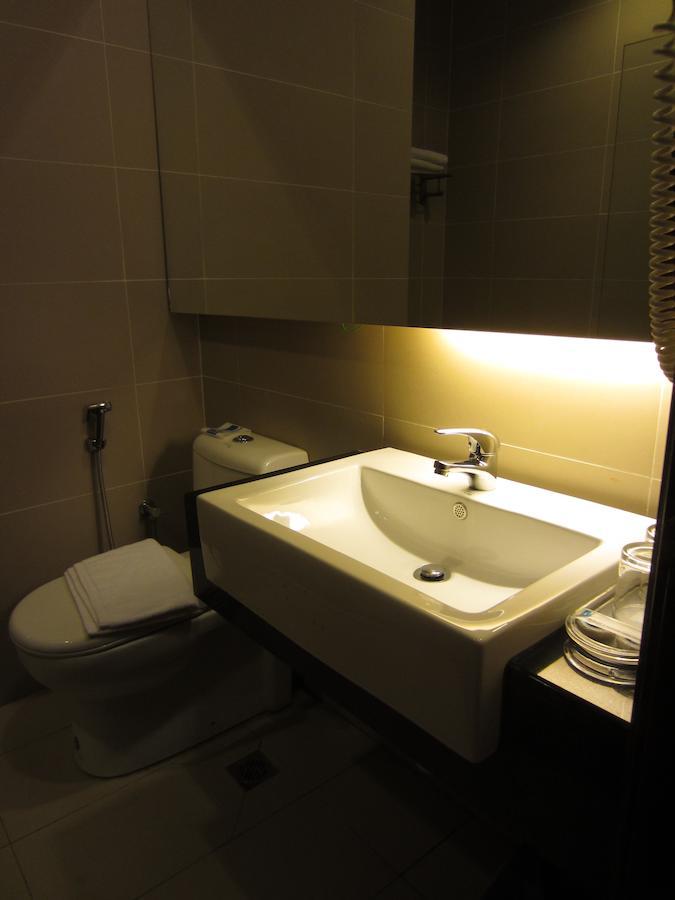D Hotel Seri Iskandar Rom bilde